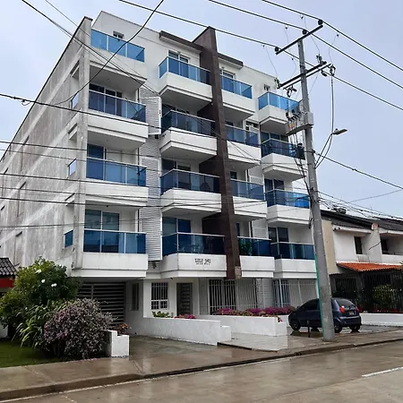 Apartamento Amoblado En Cartagena, Cerca Al Aeropuerto Y Al Centro Historico